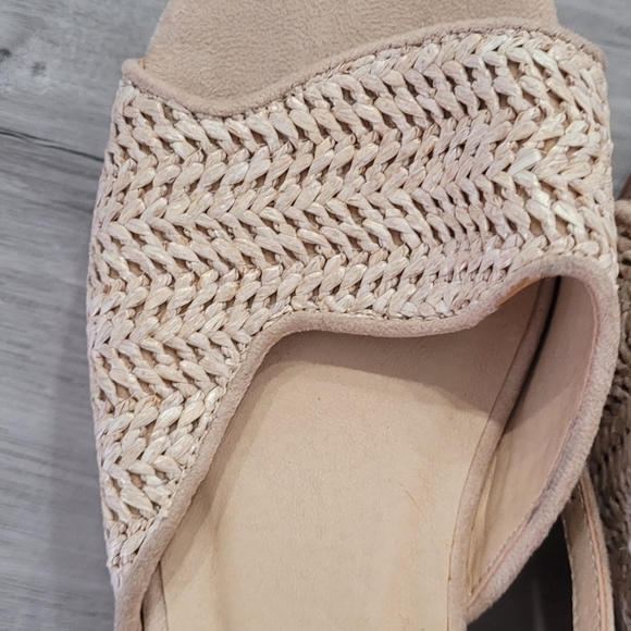 Women's Clogs - Picture 8 of 16